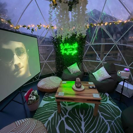 فندق Country Bumpkins Luxury Glamping Wellingore المظهر الخارجي الصورة
